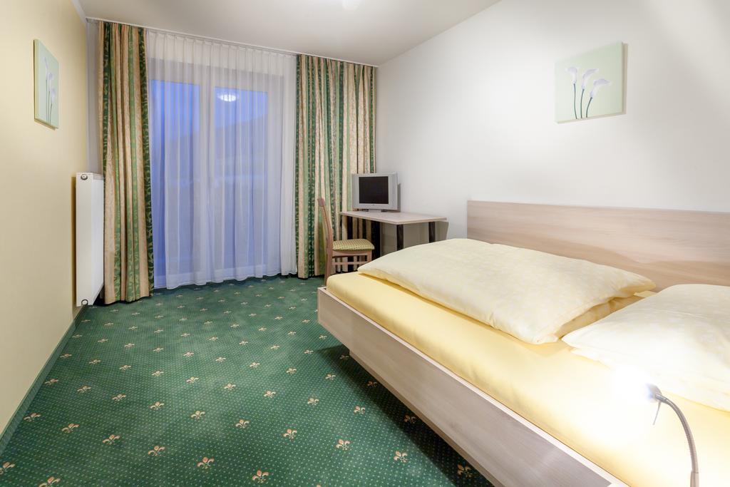 Pension Gstrein Bad Hofgastein Bilik gambar